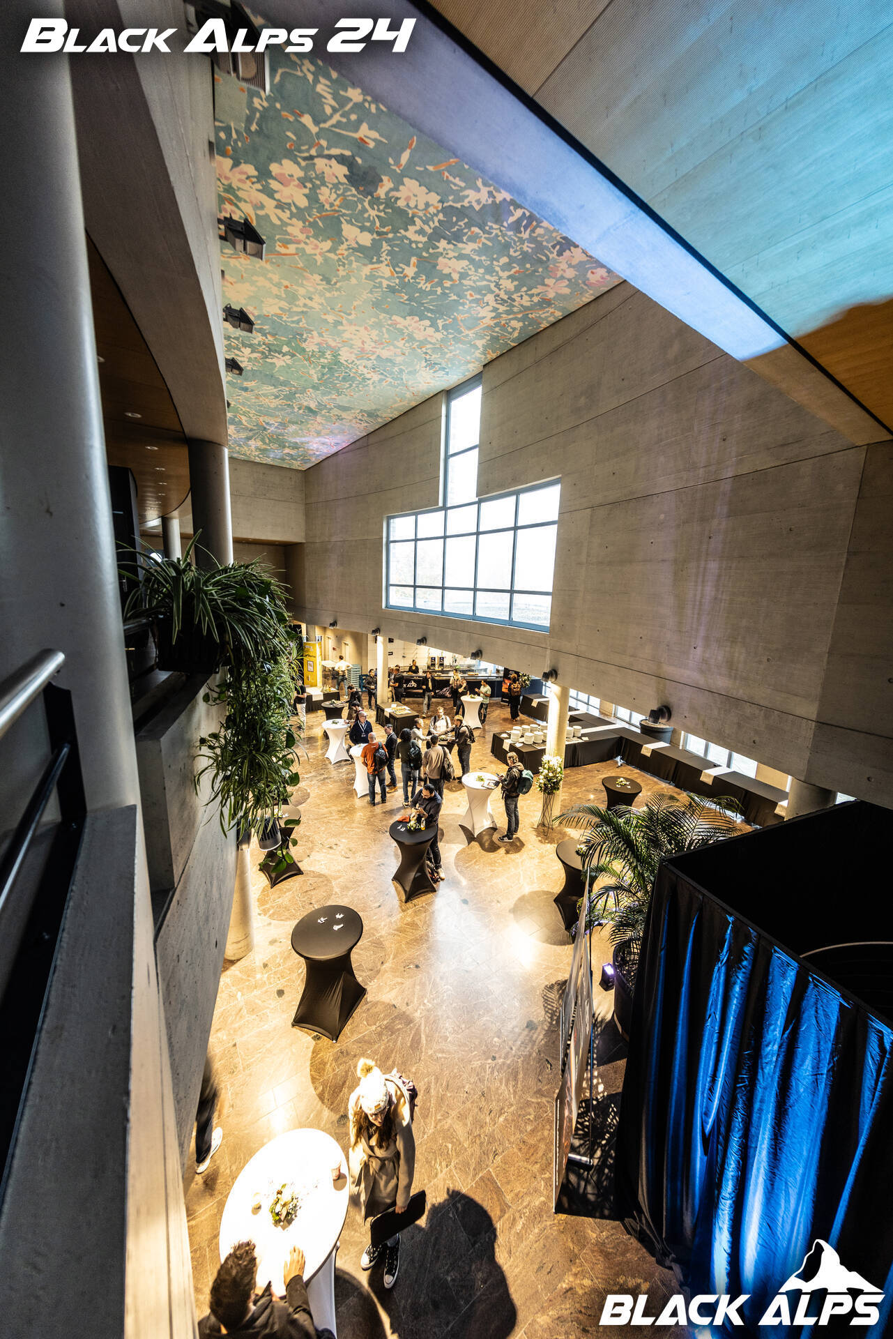 https://www.blackalps.ch/ba-24/img/pictures/BA24_2_Venue_&_facilities/2024_BLACKALPS-3.jpg